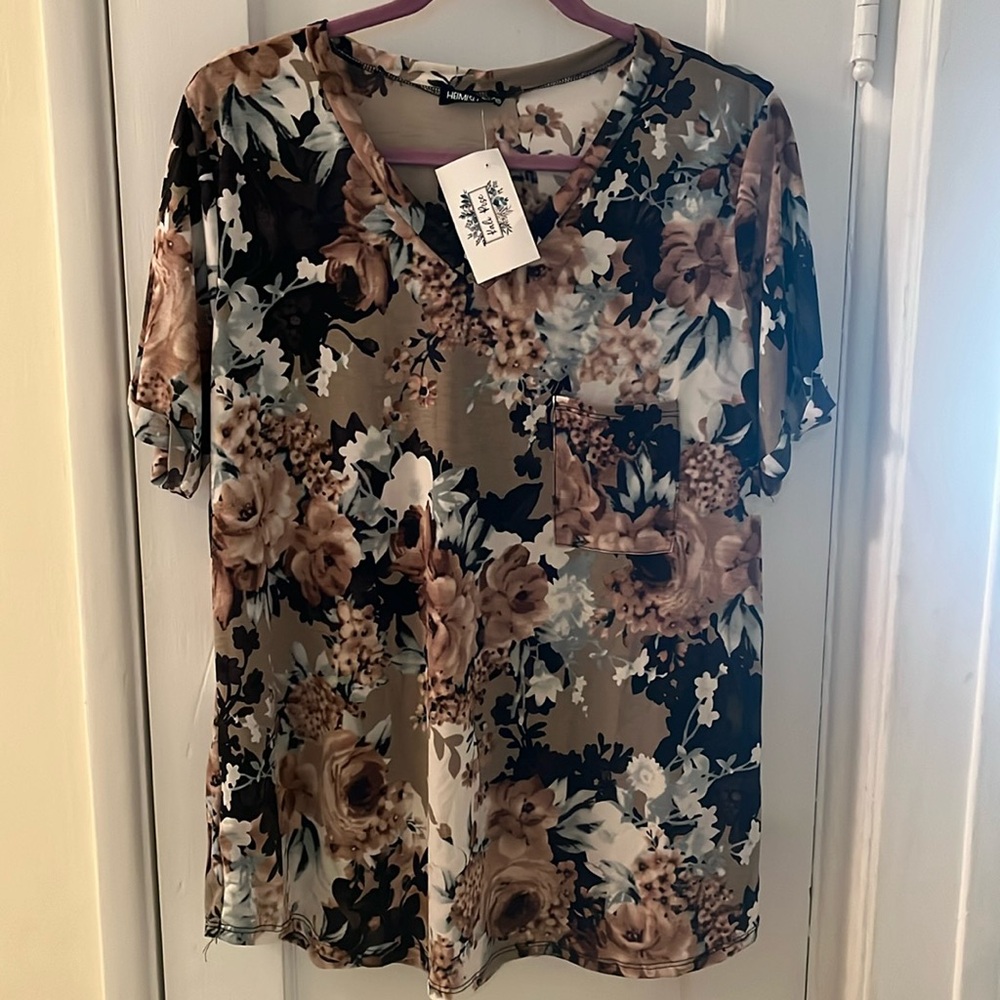 Heimish floral shirt size 1X